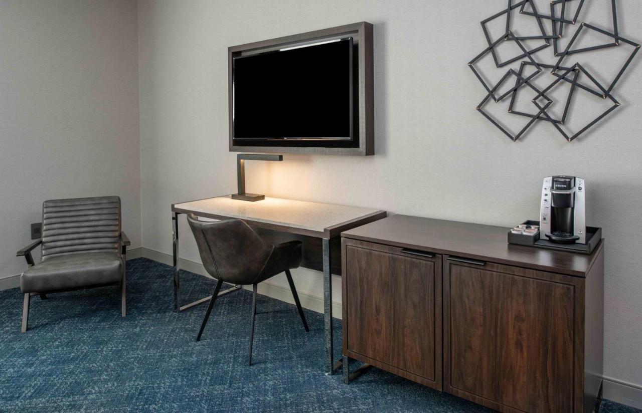 Holiday Inn Express - Boston South - Quincy By Ihg Eksteriør billede
